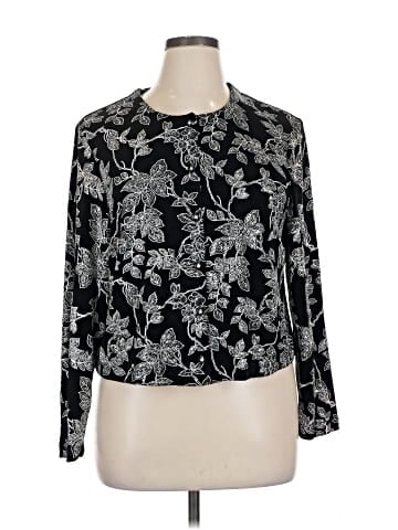 Ronni Nicole II Long Sleeve Blouse (view 1)