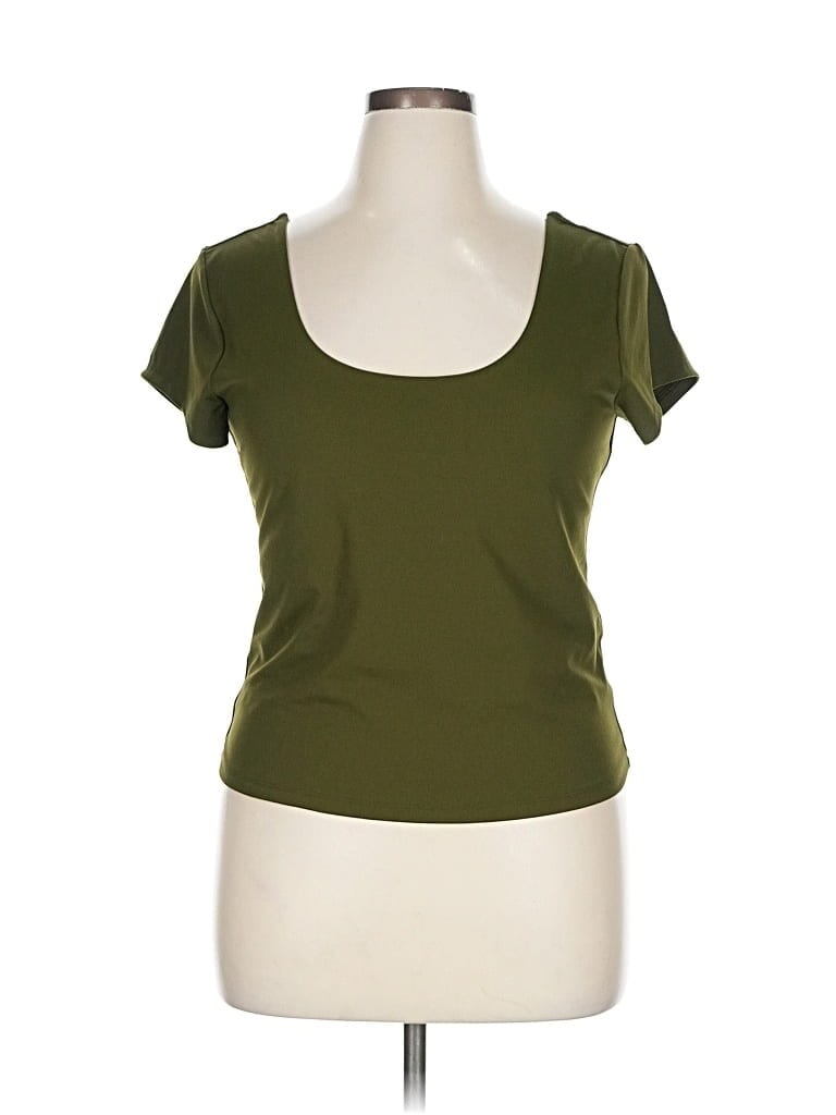 Pre-owned Old Navy Short Sleeve T-shirt In Green