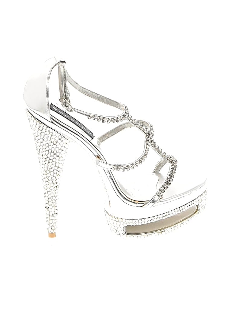Pre-owned Celeste Sandals In Silver