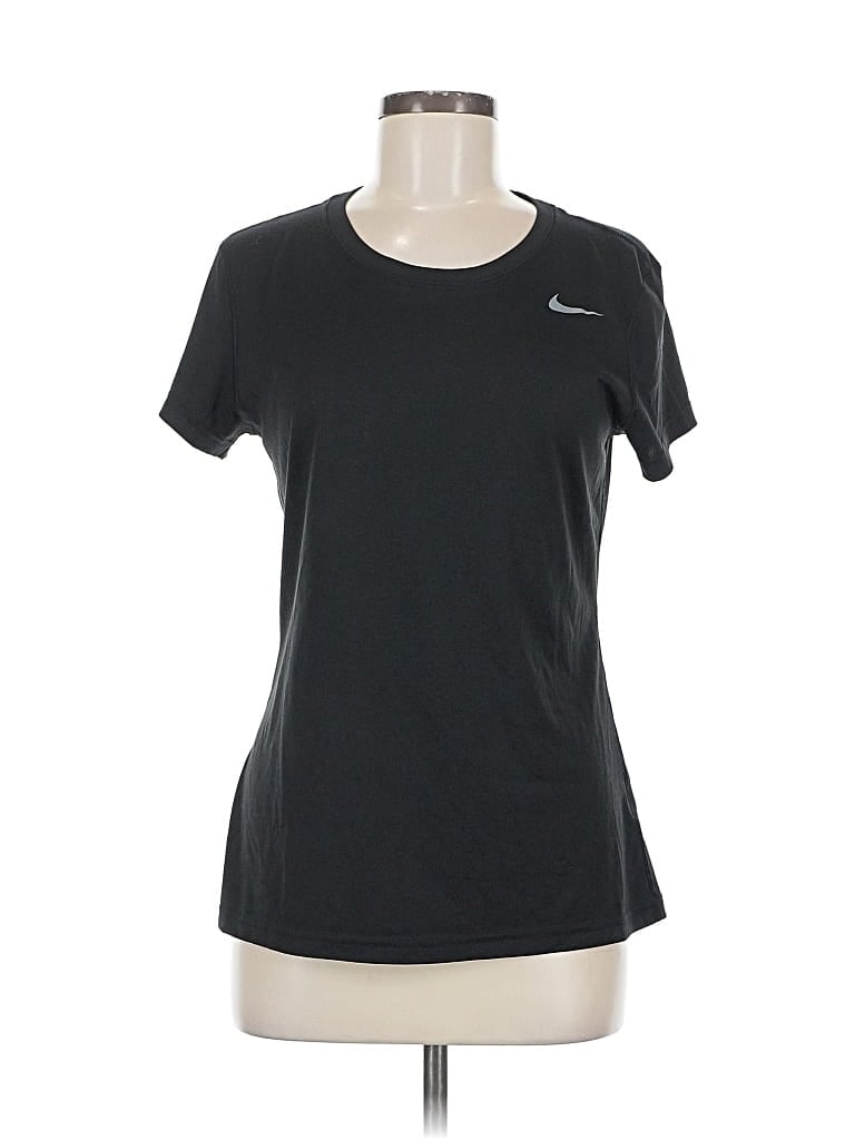 Pre-owned Nike Active T-shirt In Black
