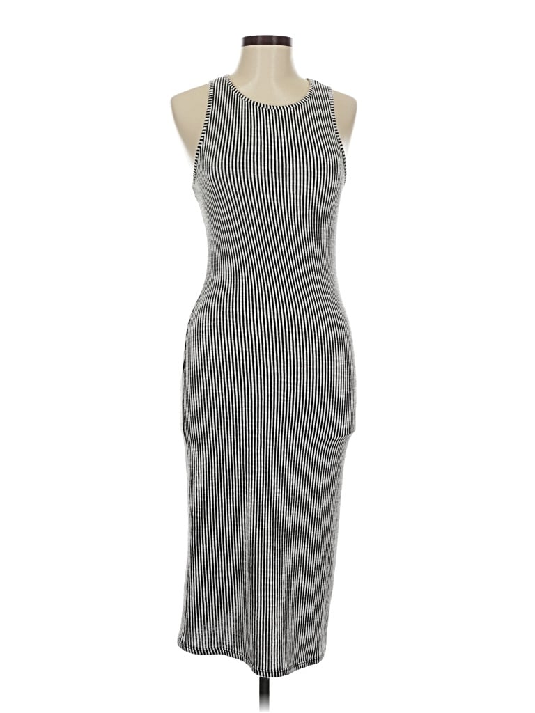 CAUTION TO THE WIND Pre-owned Casual Dress In Gray
