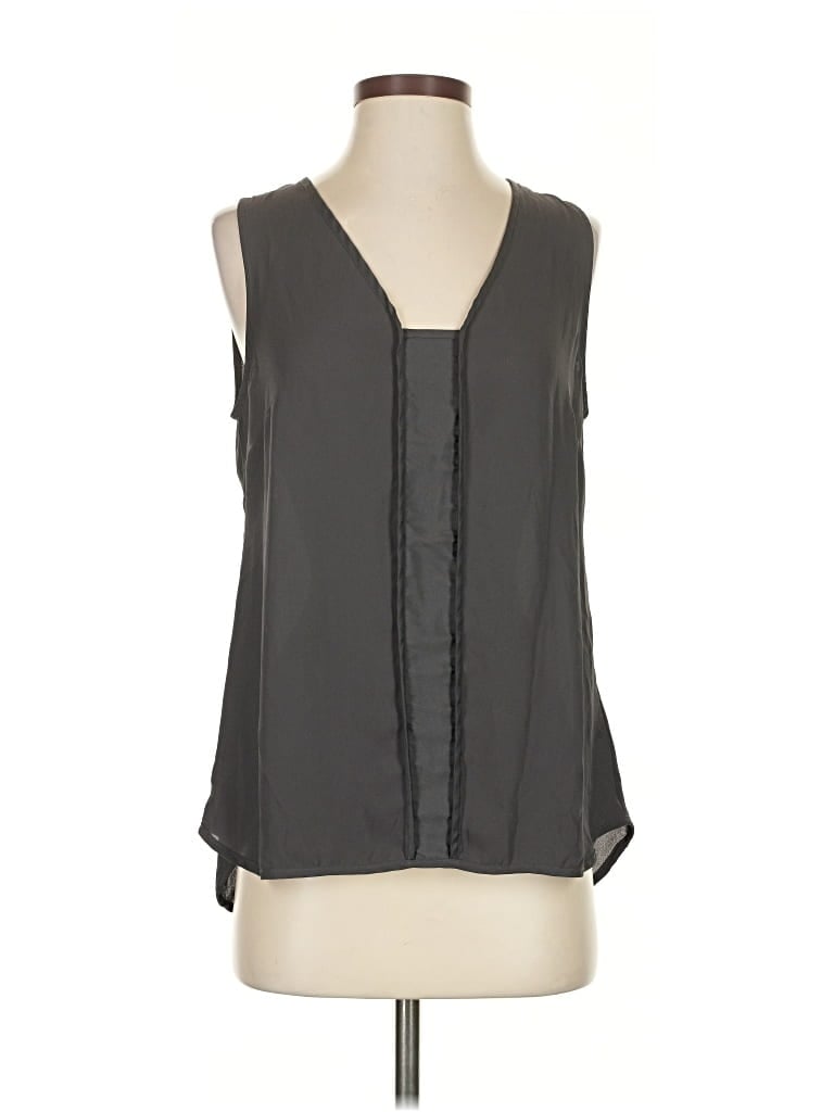 Pre-owned Banana Republic Sleeveless Blouse In Gray