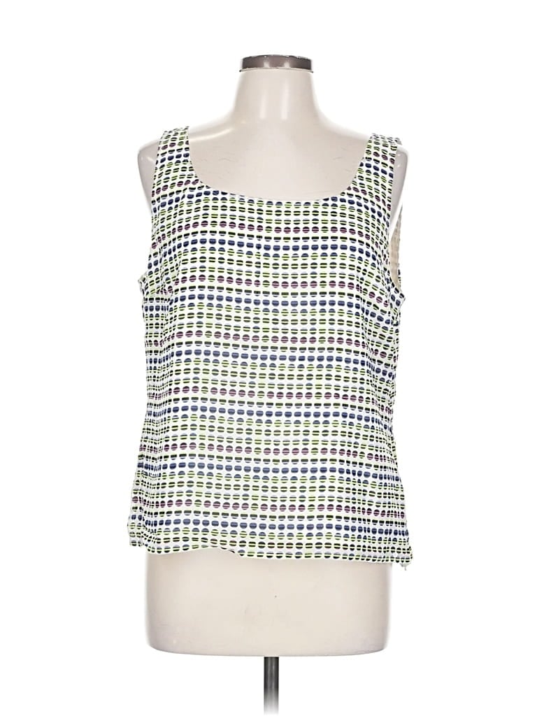 Pre-owned St John Sleeveless Top Green Square Neckline Tops