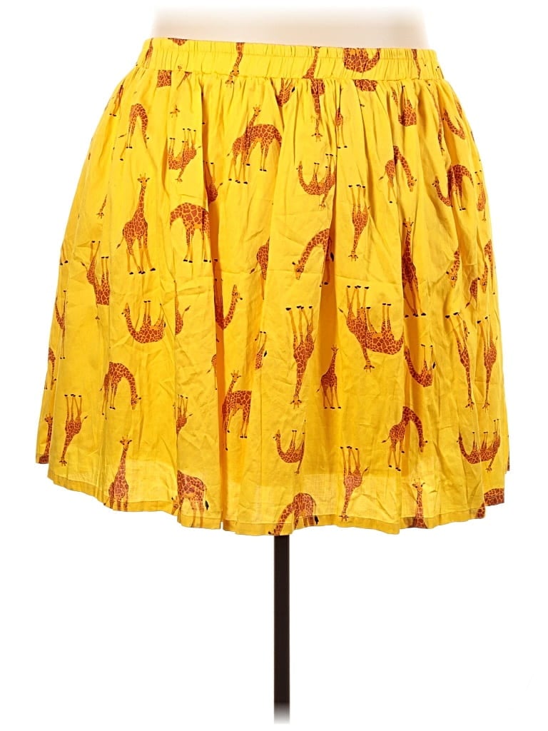Pre-owned Modcloth Casual Skirt In Yellow