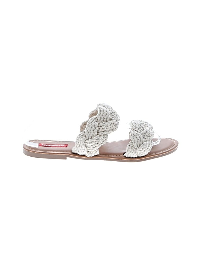 Pre-owned Unionbay Sandals In White