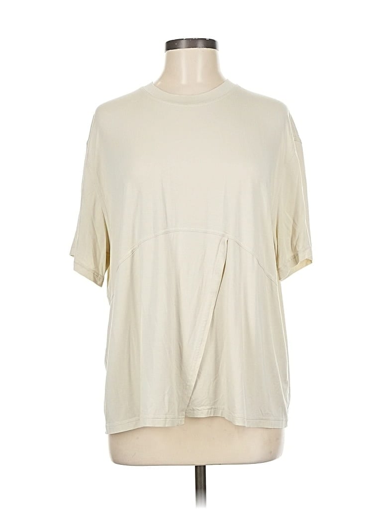 Pre-owned Lululemon Athletica Short Sleeve T-shirt In White