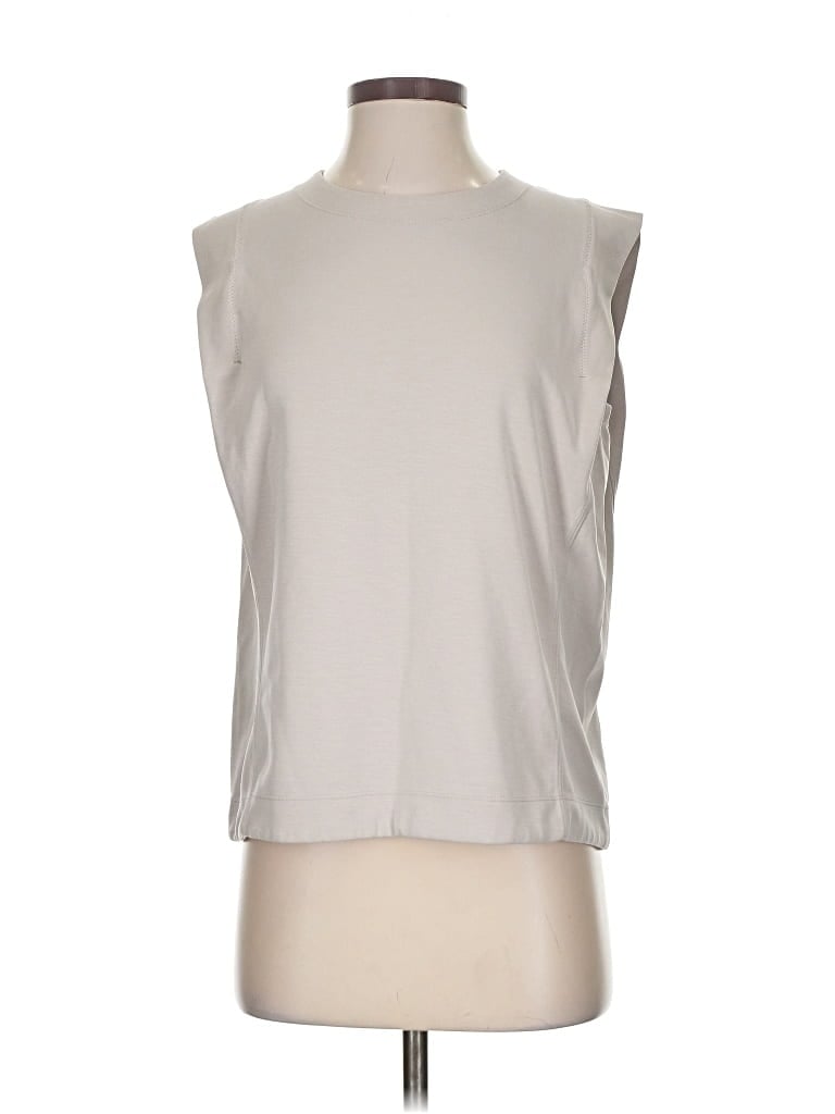 Pre-owned Athleta Sleeveless T-shirt In Silver