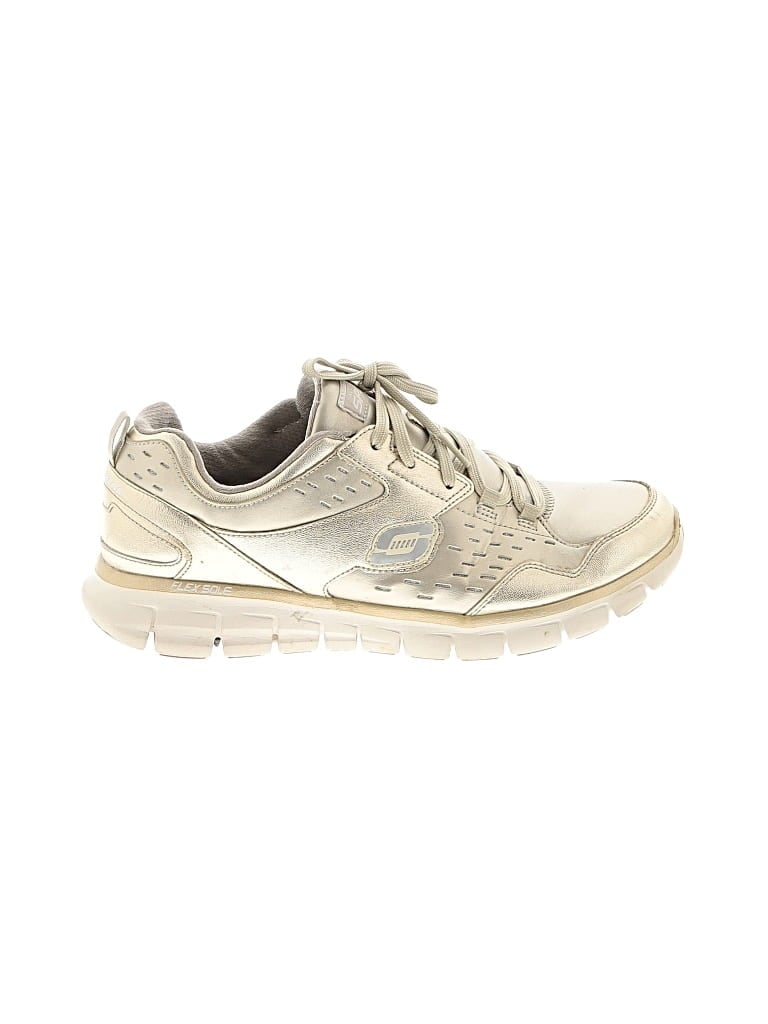Pre-owned Skechers Sneakers In Gold