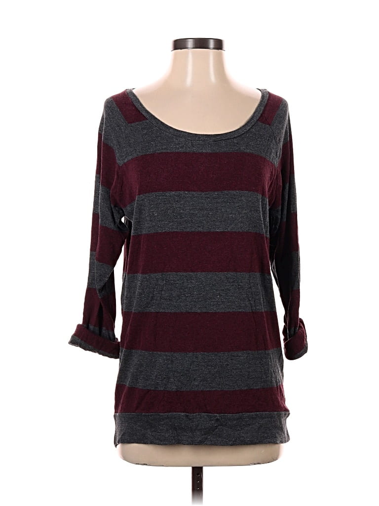 Pre-owned Tna 3/4 Sleeve T-shirt In Burgundy