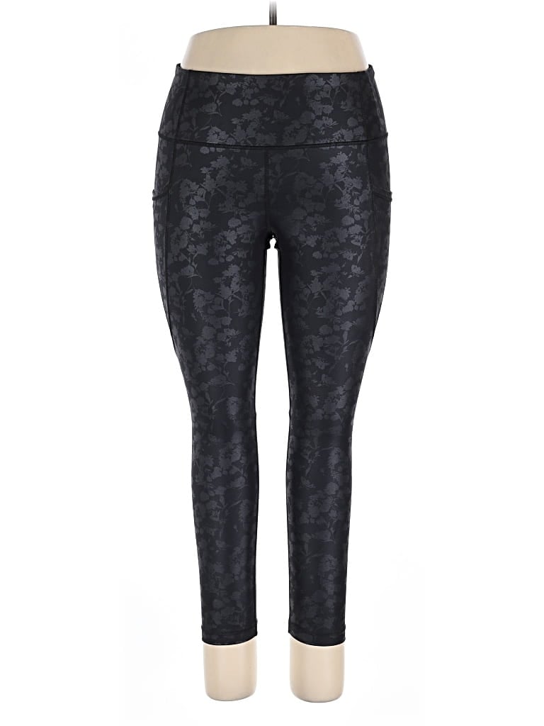 Pre-owned Yogalicious Jeggings In Black