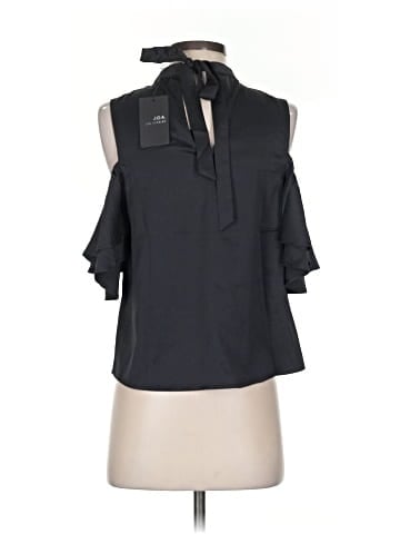 JOA Sleeveless Blouse (view 2)