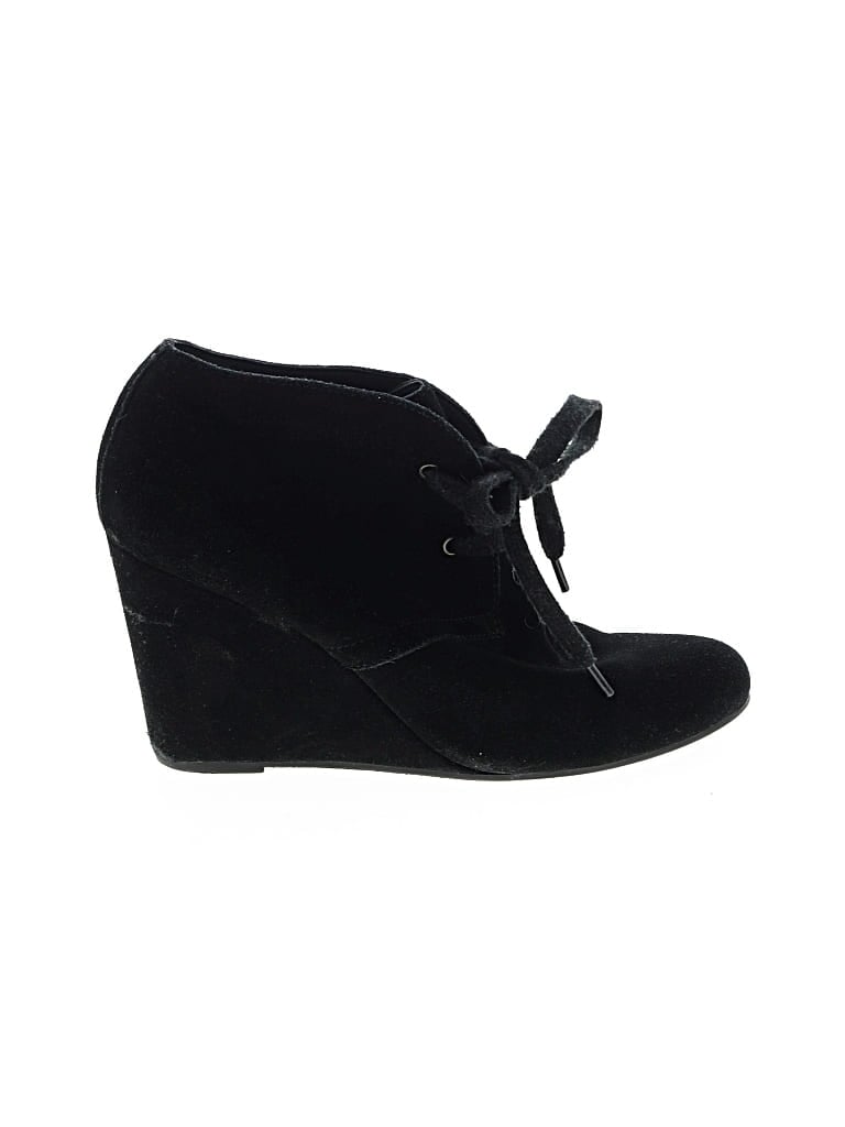 Pre-owned Dolce Vita Ankle Boots In Black