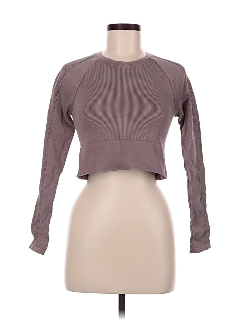 Pre-owned Offline By Aerie Long Sleeve T-shirt In Brown