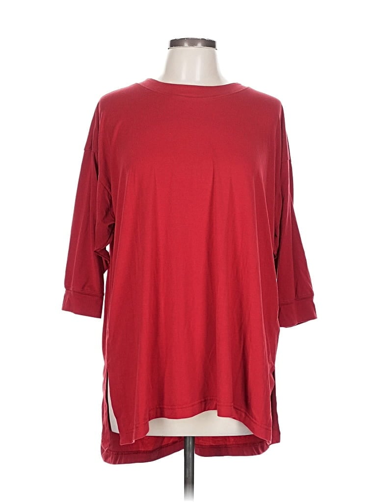 Pre-owned Athleta 3/4 Sleeve T-shirt In Red