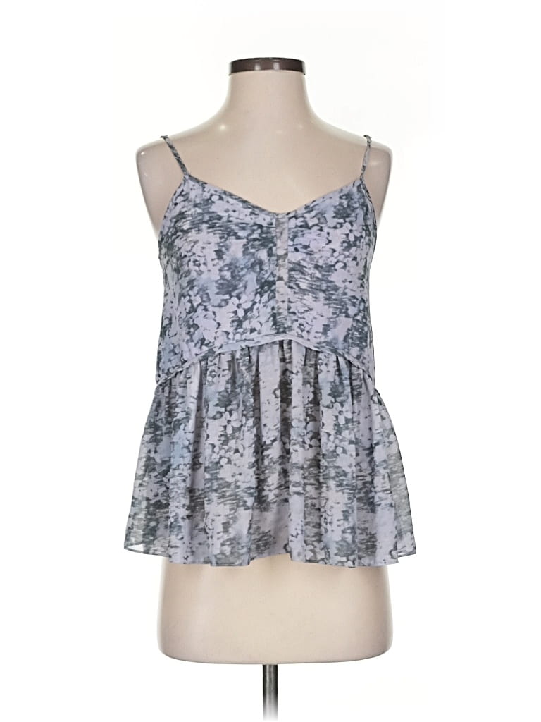 Pre-owned Kimchi Blue Sleeveless Blouse In Gray