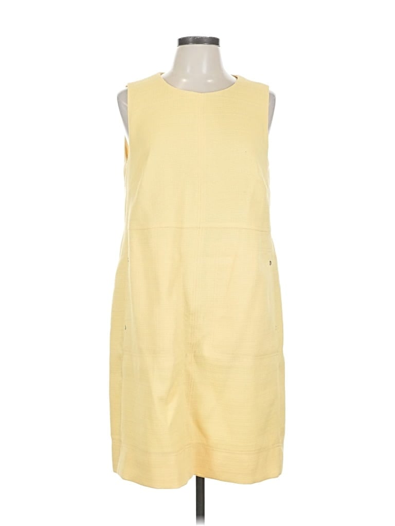 Pre-owned Tommy Hilfiger Casual Dress In Yellow