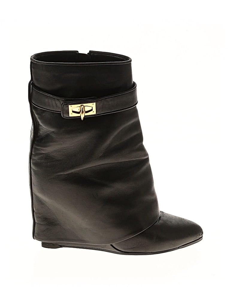 Pre-owned Givenchy Ankle Boots In Black