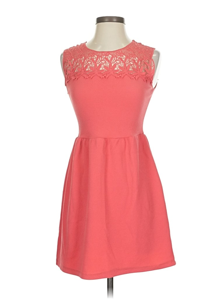 Pre-owned Soprano Cocktail Dress In Pink