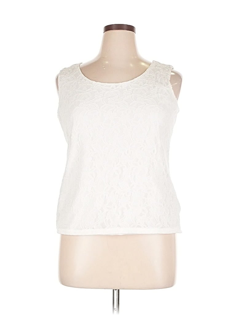 Pre-owned Dana Buchman Sleeveless Blouse In White