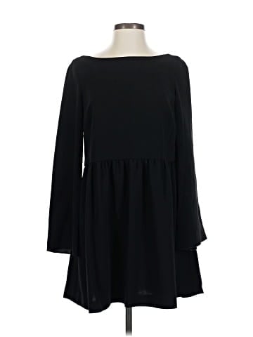 Elizabeth and James Casual Dress (view 1)