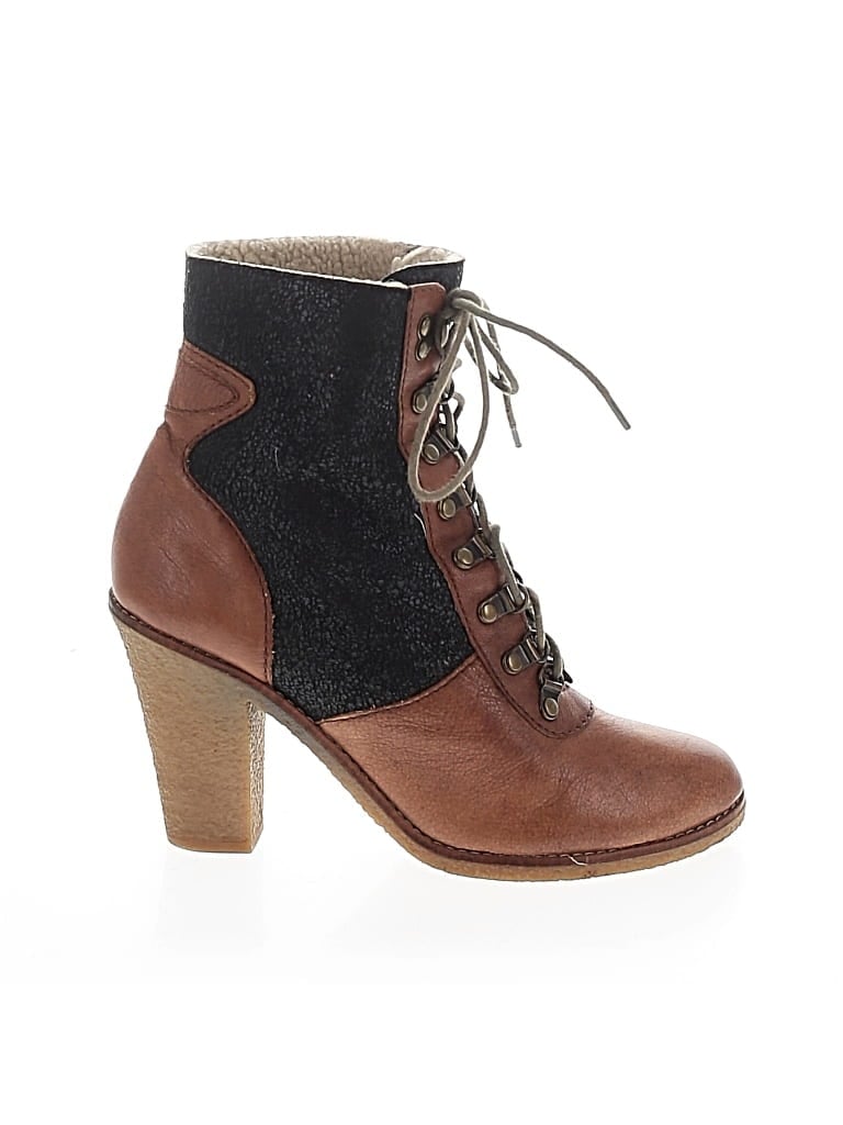 Pre-owned Sam Edelman Boots In Brown