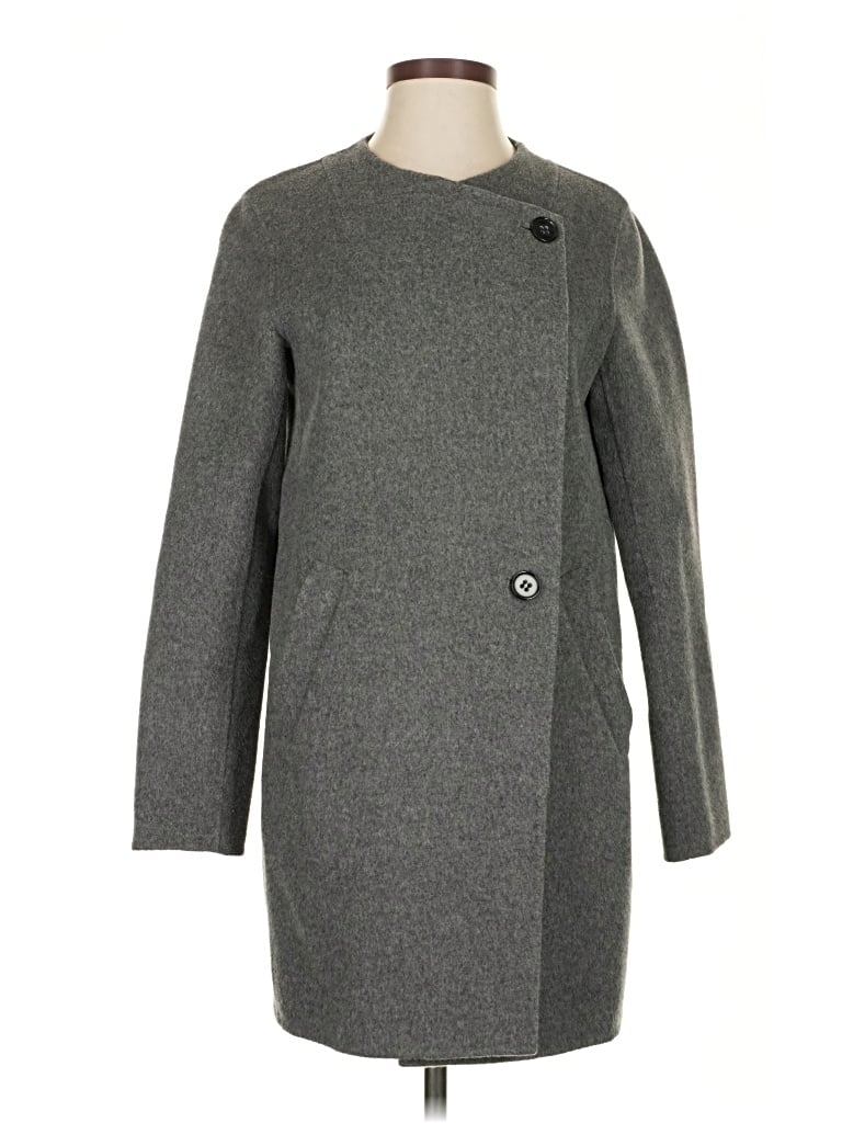 Pre-owned Theory Coat In Gray