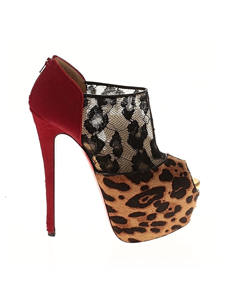 Pre-owned Christian Louboutin Ankle Boots In Brown