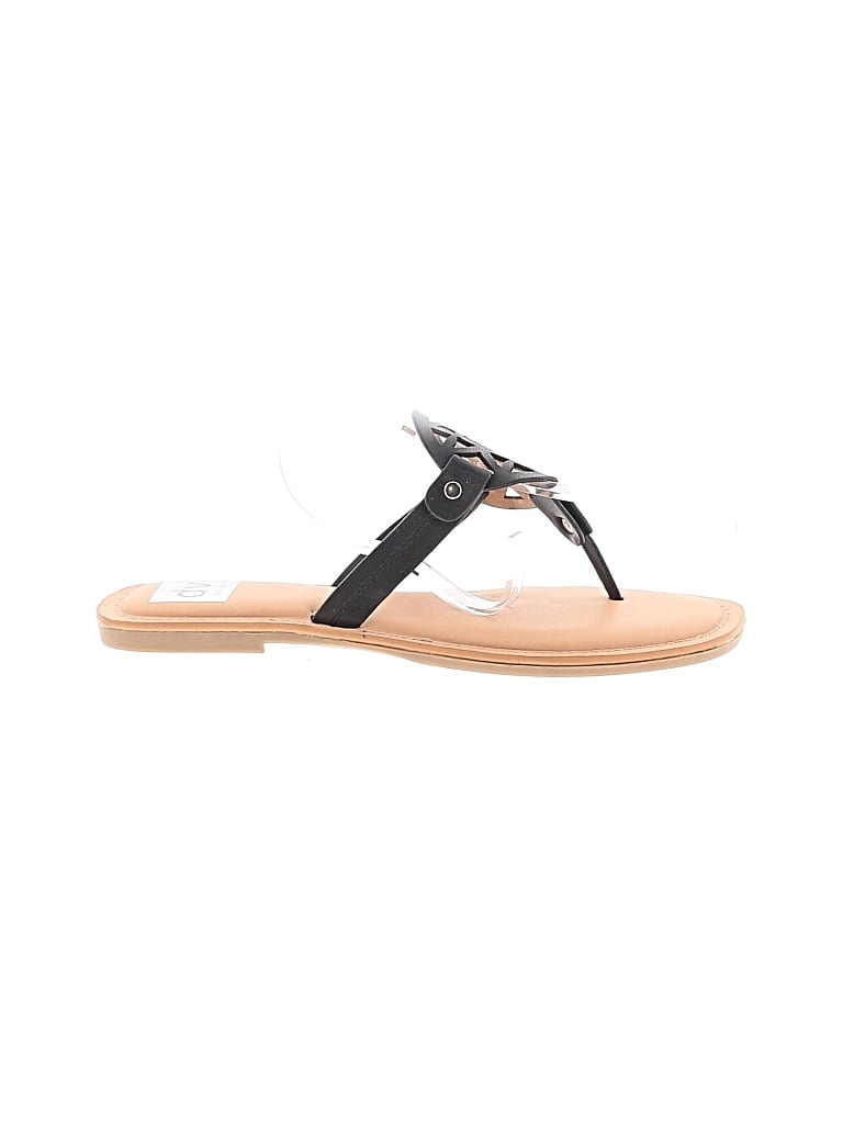 Pre-owned Dolce Vita Sandals In Black