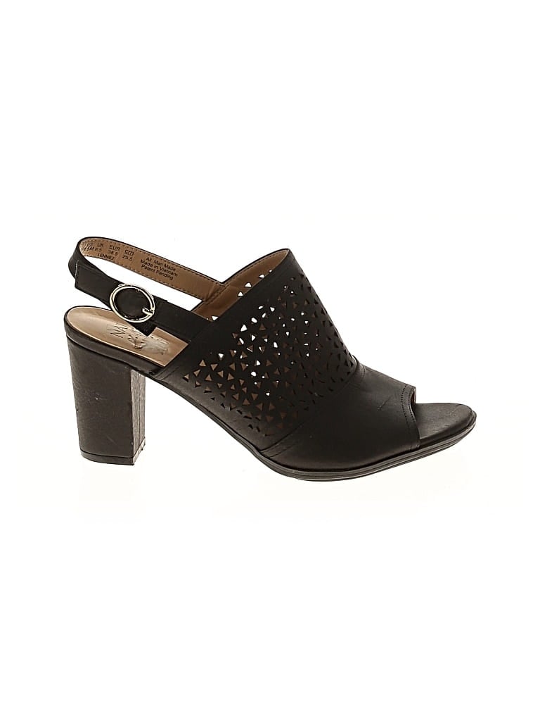 Pre-owned Naturalizer Heels In Black