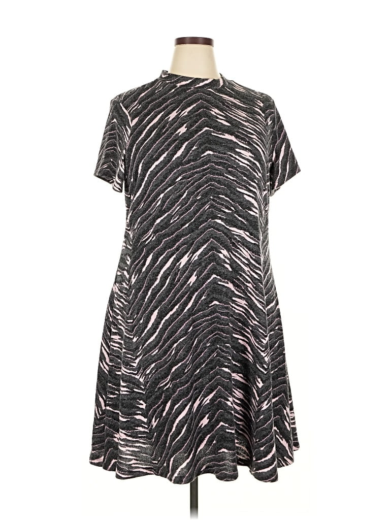 Pre-owned Torrid Casual Dress In Gray