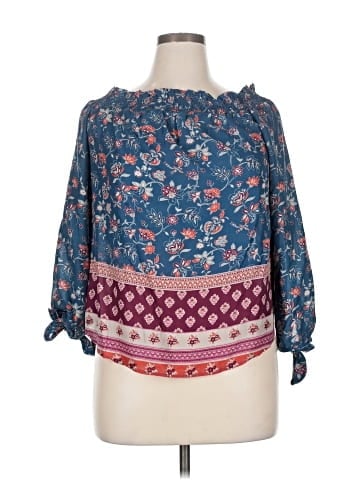 BeachLunchLounge 3/4 Sleeve Blouse (view 1)