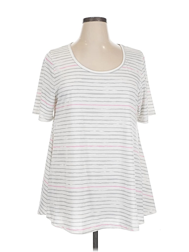 Pre-owned Lularoe Short Sleeve T-shirt In White