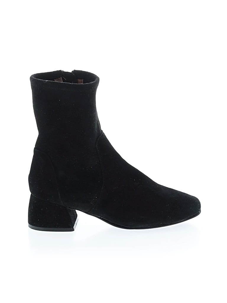 Pre-owned Gentle Souls Boots In Black