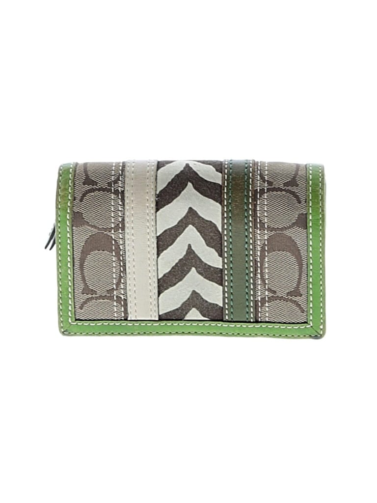 Pre-owned Coach Wallet In Brown