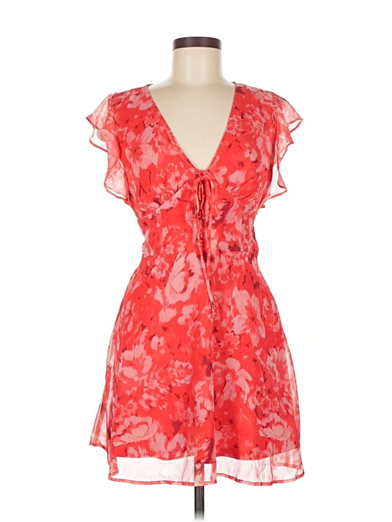 Pre-owned Stradivarius Cocktail Dress In Red
