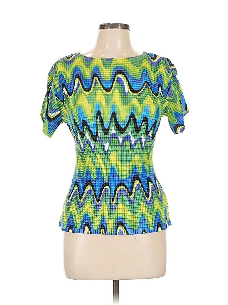 Pre-owned Komarov Short Sleeve T-shirt In Green