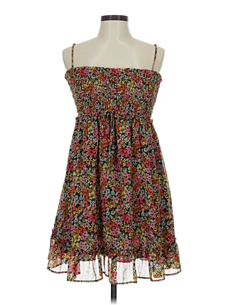 Pre-owned Vici Casual Dress In Brown