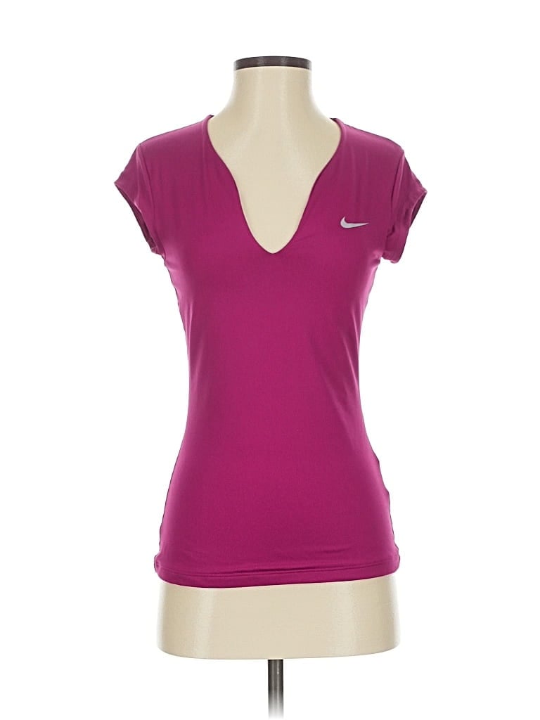 Pre-owned Nike Active T-shirt In Purple