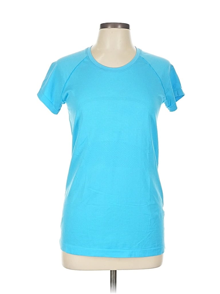 Pre-owned Lululemon Athletica Active T-shirt In Blue