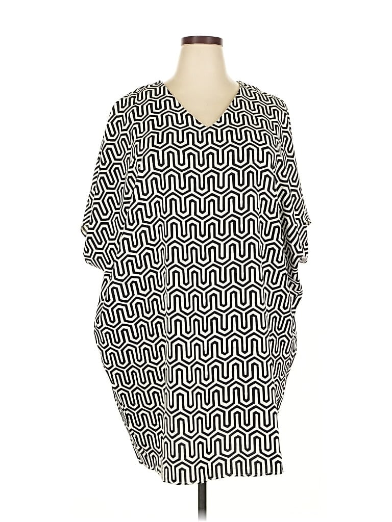 Pre-owned Chico's 3/4 Sleeve Blouse In Black