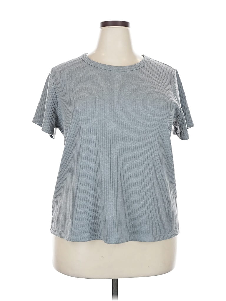 Pre-owned Evri Short Sleeve Top Gray Crew Neck Tops