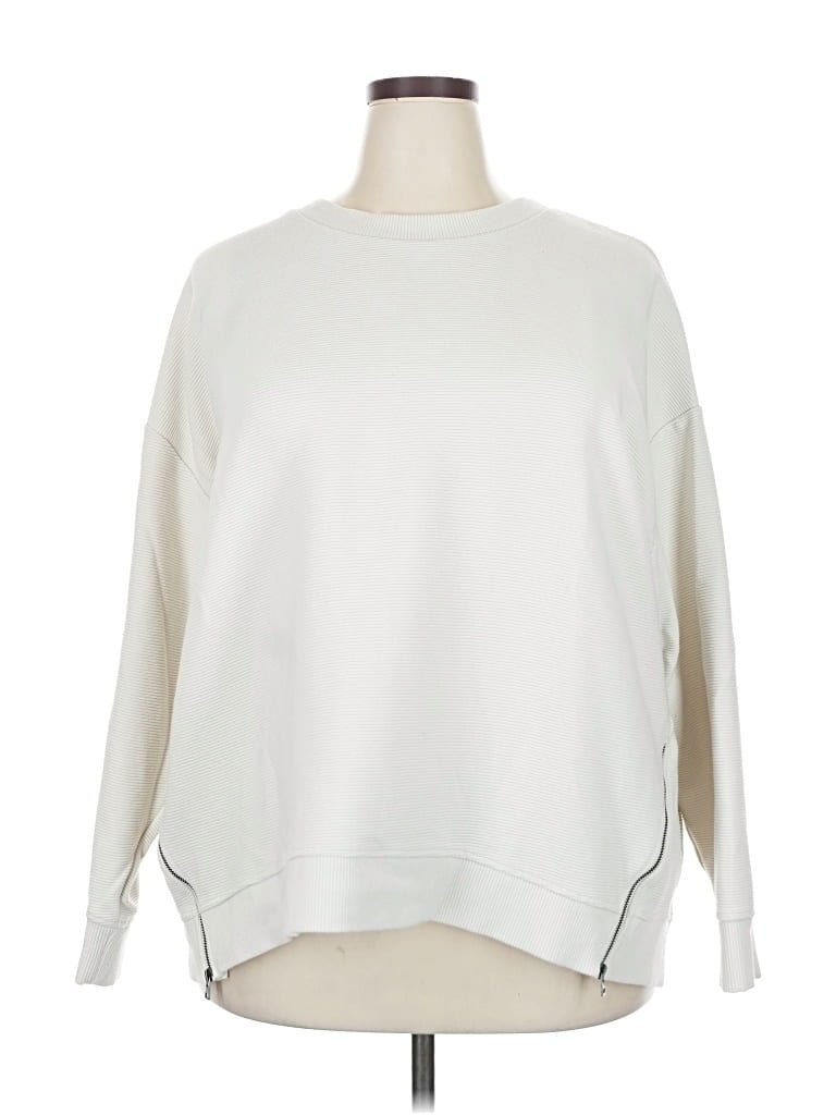 Pre-owned Avia Sweatshirt In White