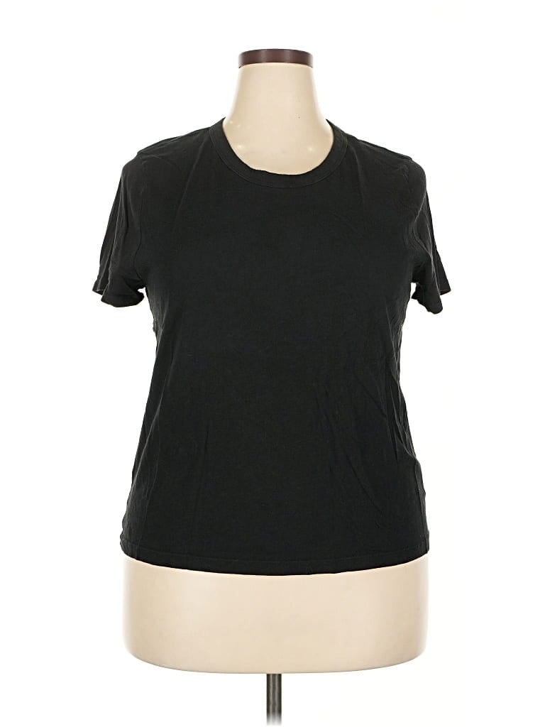 Pre-owned Gap Short Sleeve T-shirt In Black