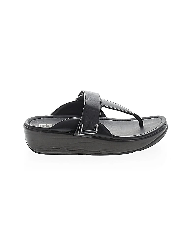 Pre-owned Fitflop Sandals In Black