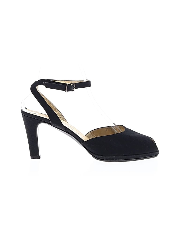 Pre-owned Bruno Magli Heels In Black