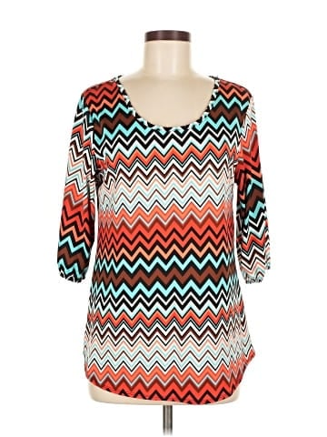 Star Vixen 3/4 Sleeve Top (view 1)