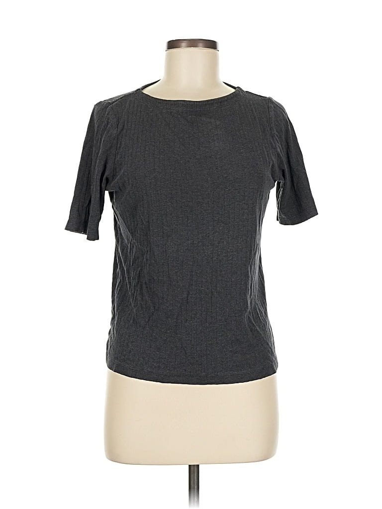 Pre-owned Uniqlo Short Sleeve T-shirt In Gray