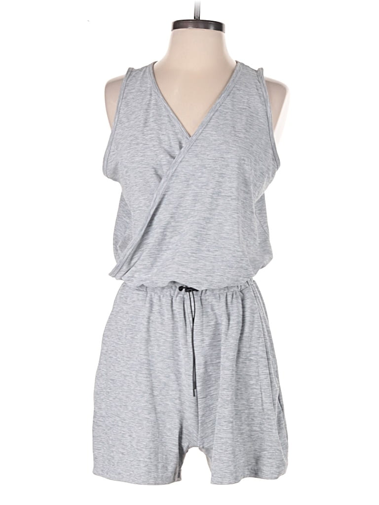 Pre-owned Active By Old Navy Romper In Gray