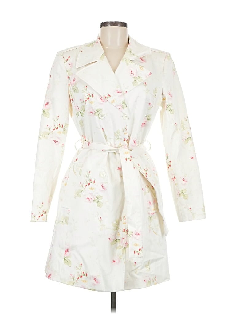 Pre-owned Carnival Trenchcoat In White