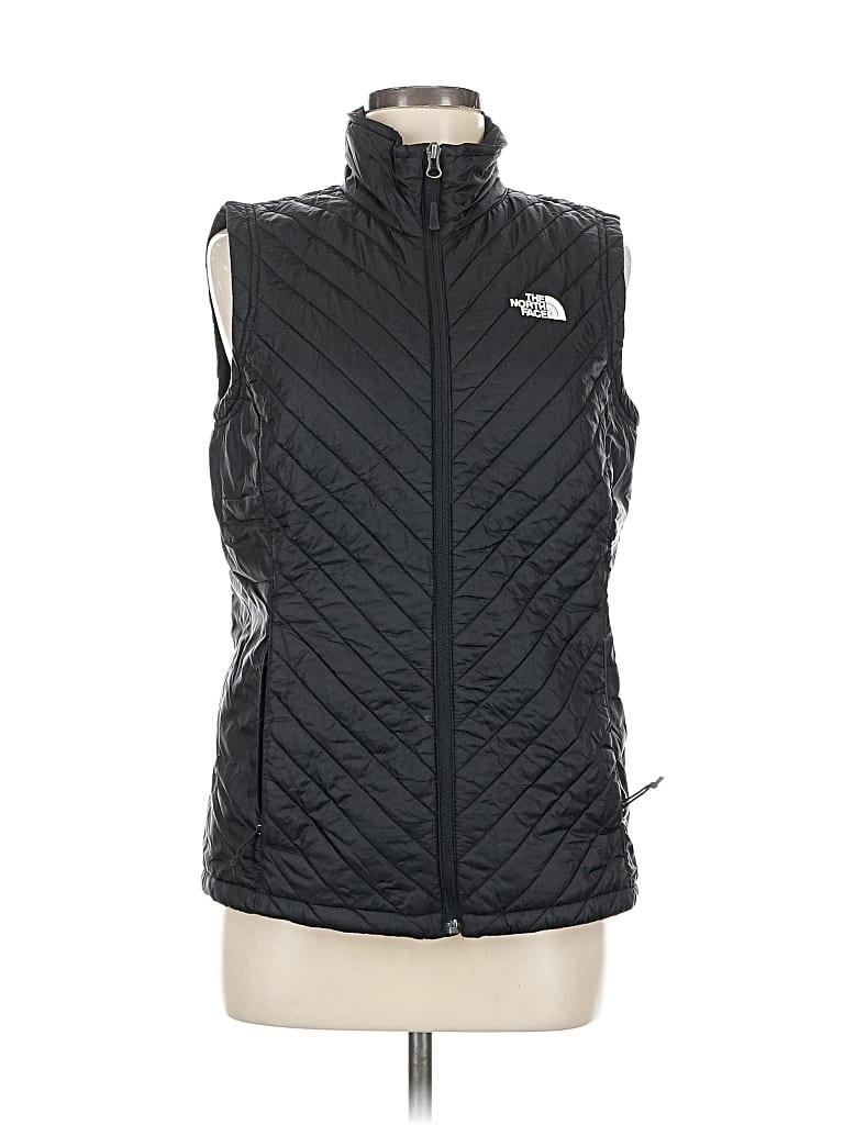 Pre-owned The North Face Vest In Black